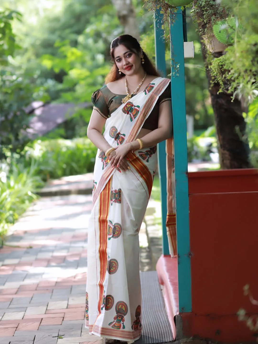 Ankita Kharat Kerala Style Saree Look