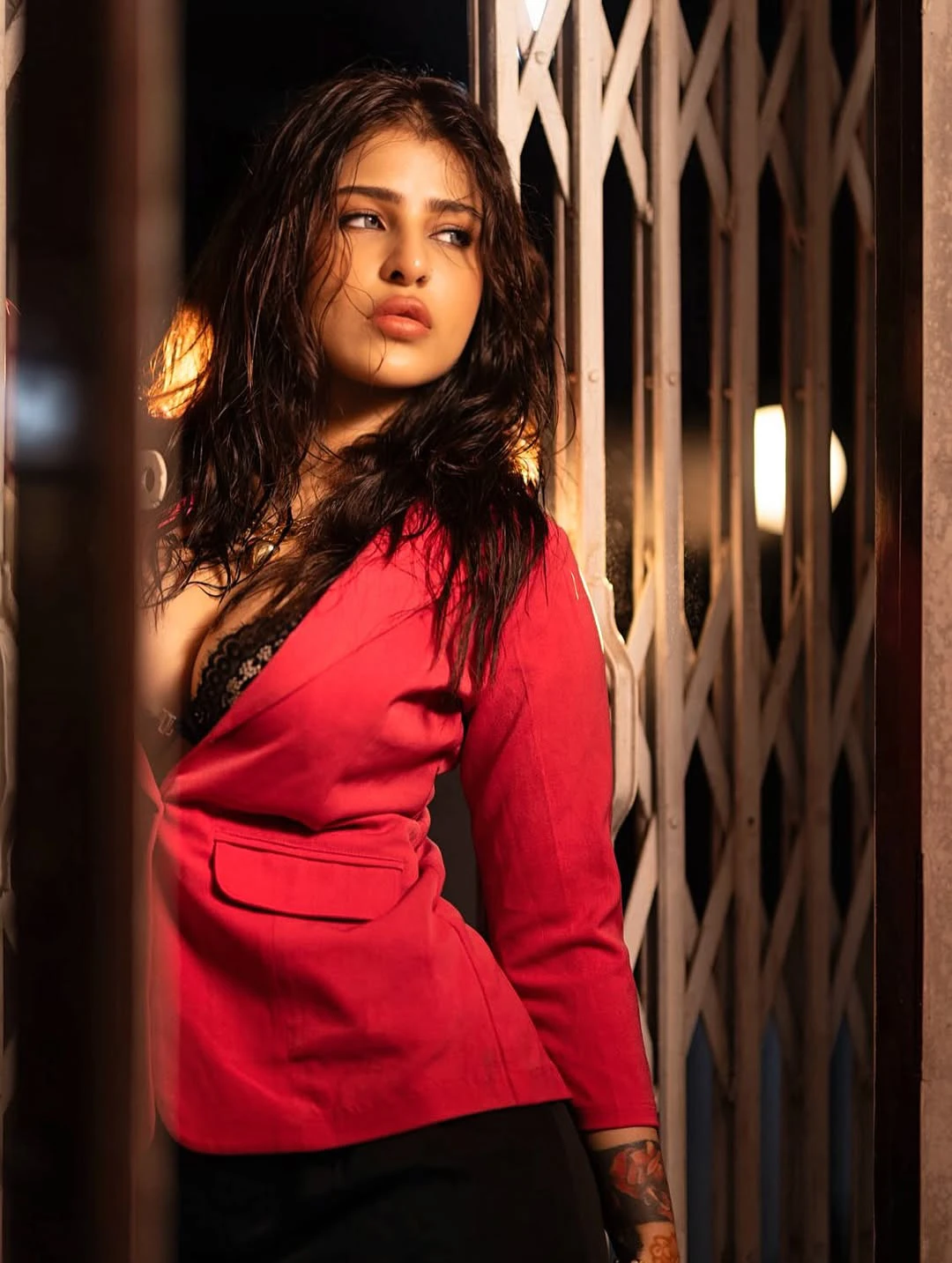 Edin Rose Sizzling Photos