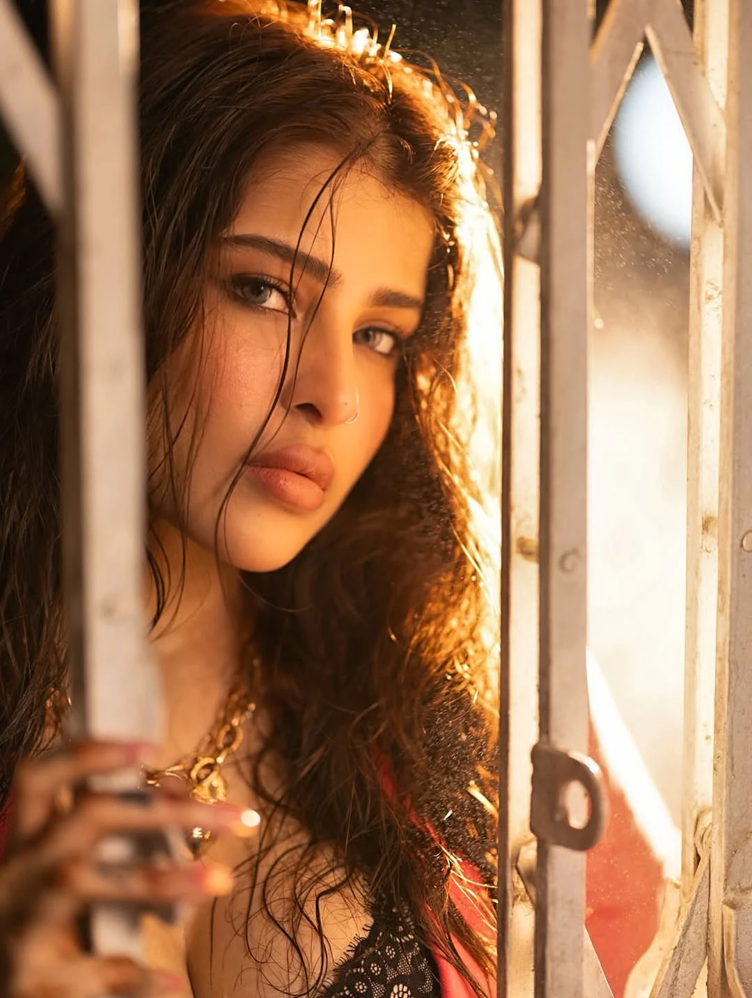 Edin Rose Sizzling Photos