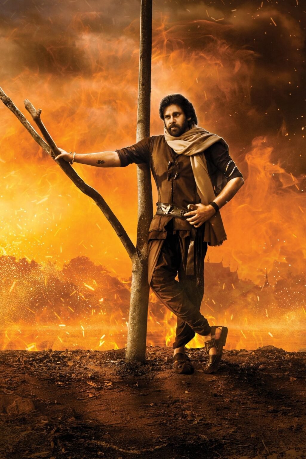 Pawankalyan HariharaVeeramallu Movie Posters