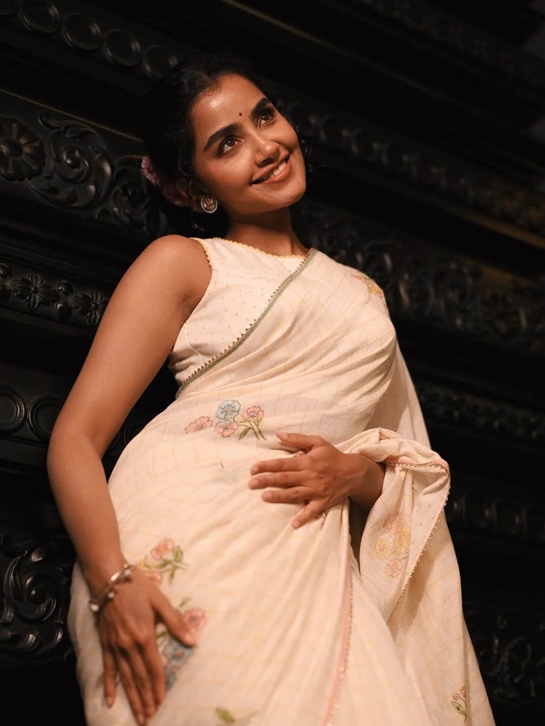 Anupama Parameswaran Shines in White Saree