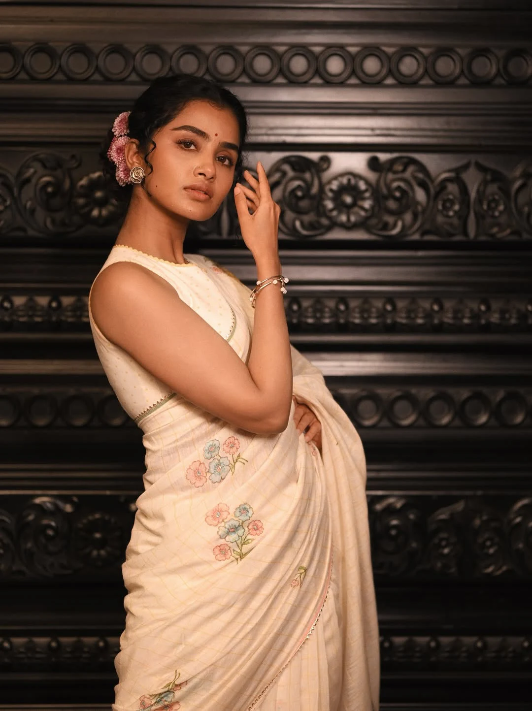 Anupama Parameswaran Shines in White Saree