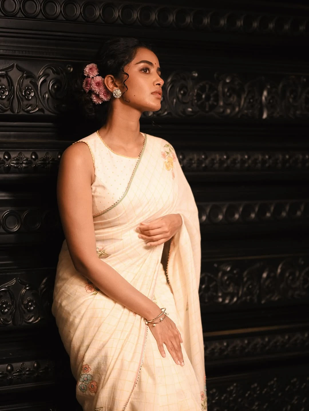 Anupama Parameswaran Shines in White Saree