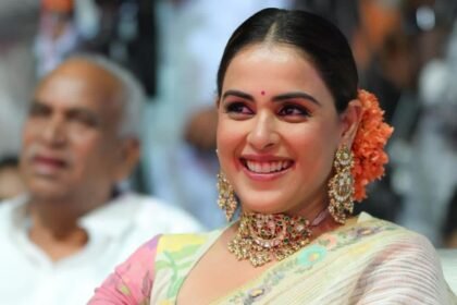 Heroine Genelia Deshmukh