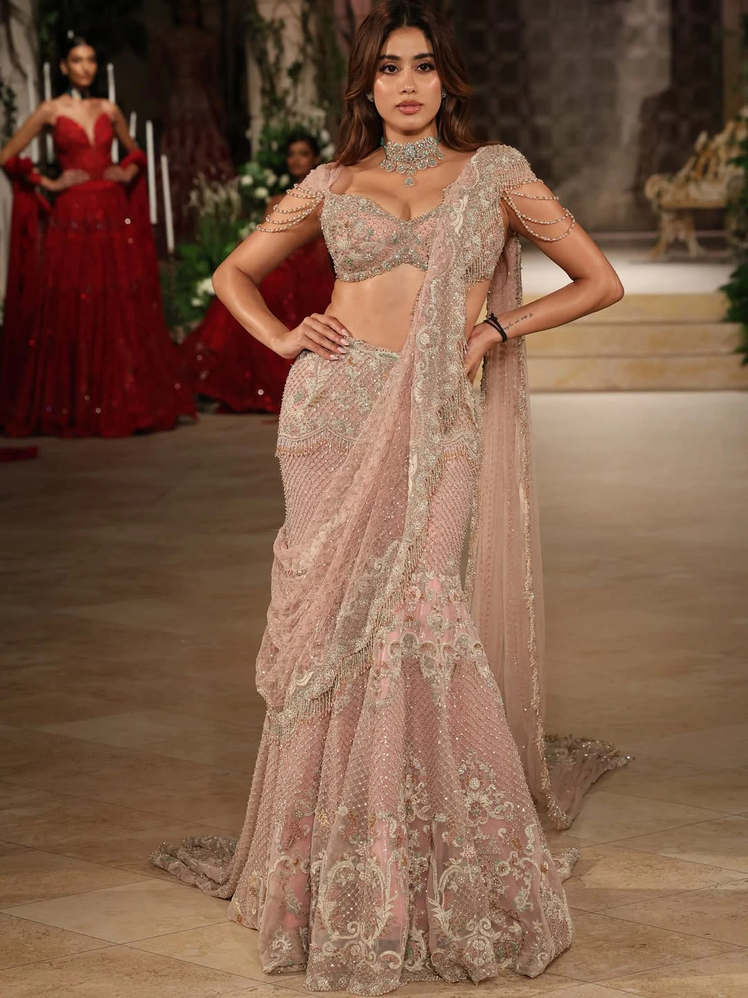Janhvi Kapoor Shines with Her Beauty