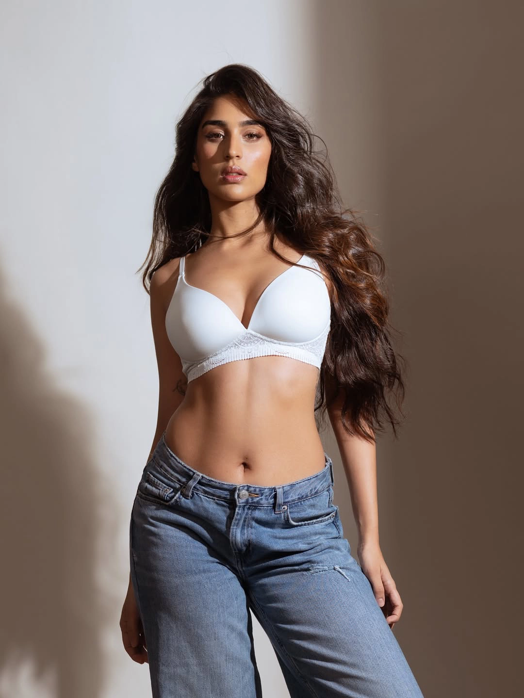 Yukti Thareja Showing her Beauty