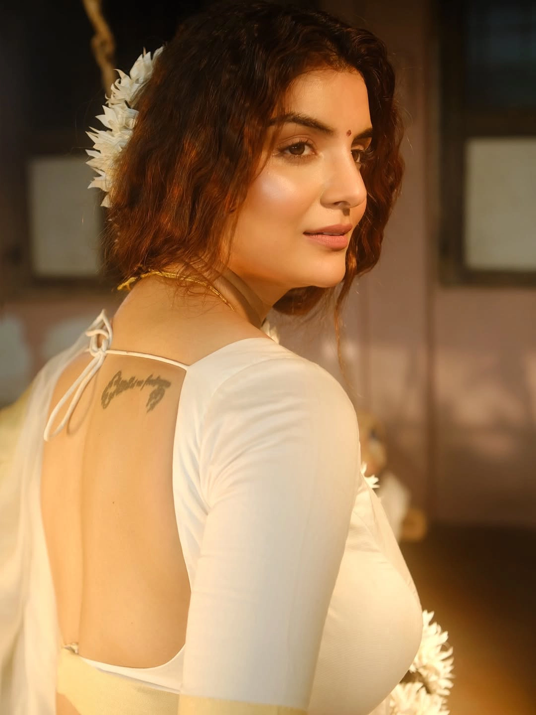 Anveshi Jain Stunning Looks in Saree