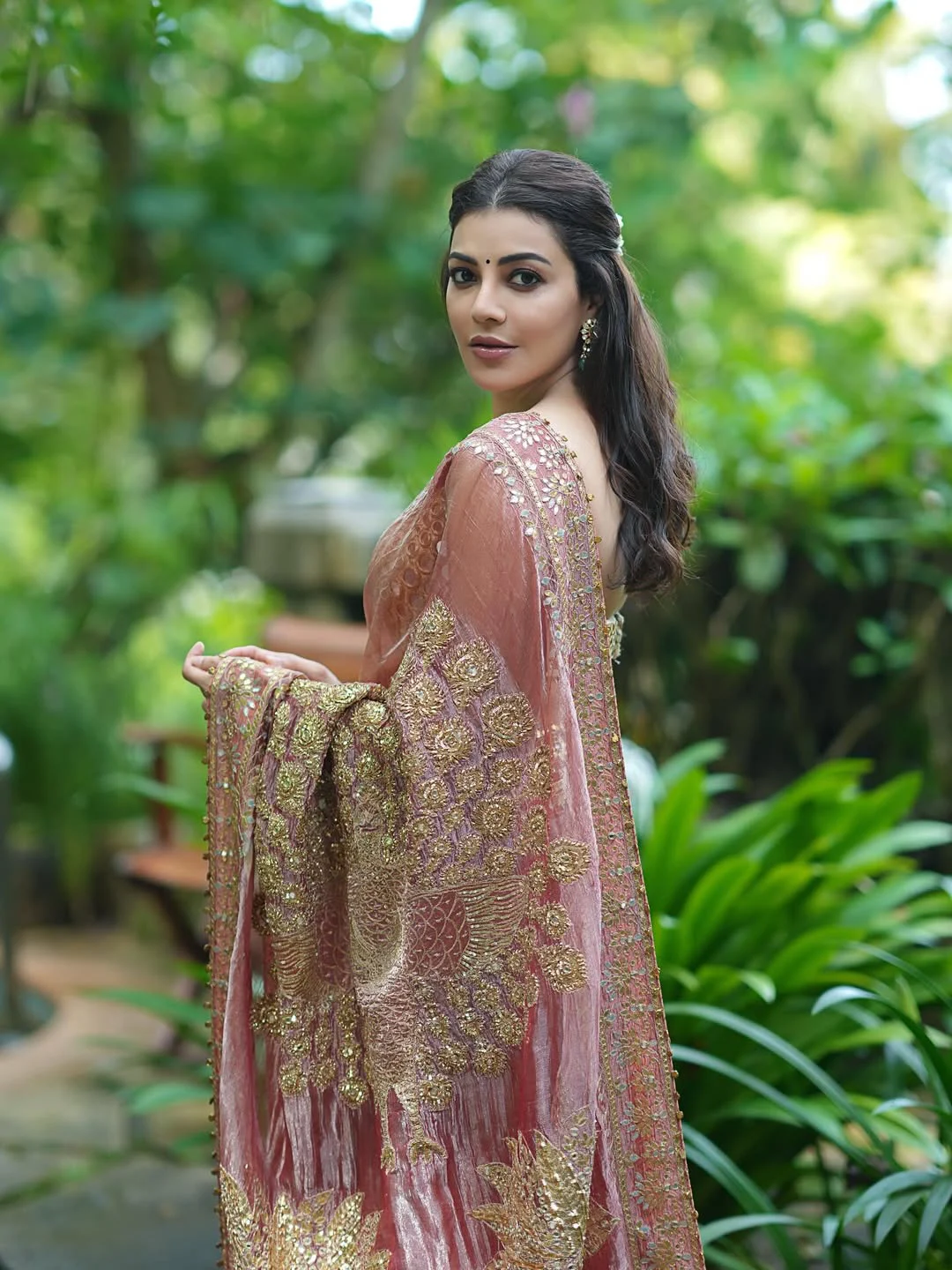 Kajal Aggarwal Shines in Saree