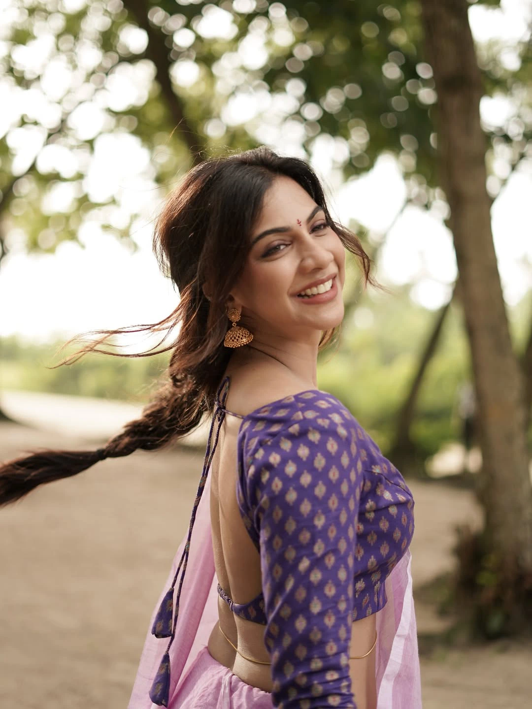 Madonna B Sebastian Cute Looks in Saree
