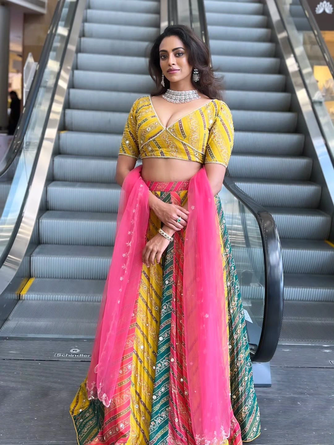 Sai Kamakshi Bhaskarla Shows her Beauty