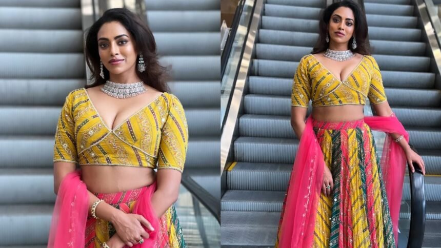 Sai Kamakshi Bhaskarla Shows her Beauty