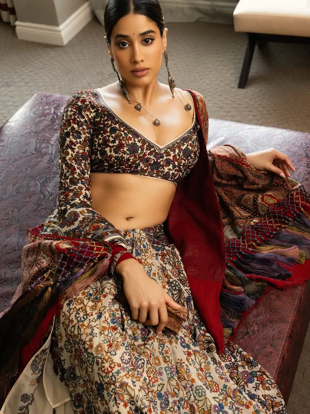 Janhvi Kapoor Sizzling Looks from an Event