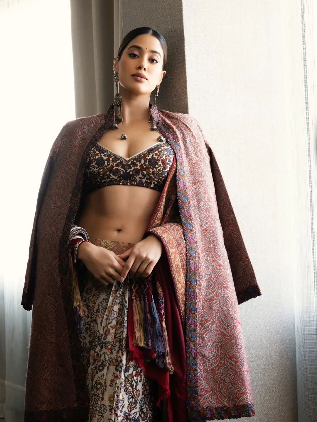 Janhvi Kapoor Sizzling Looks from an Event