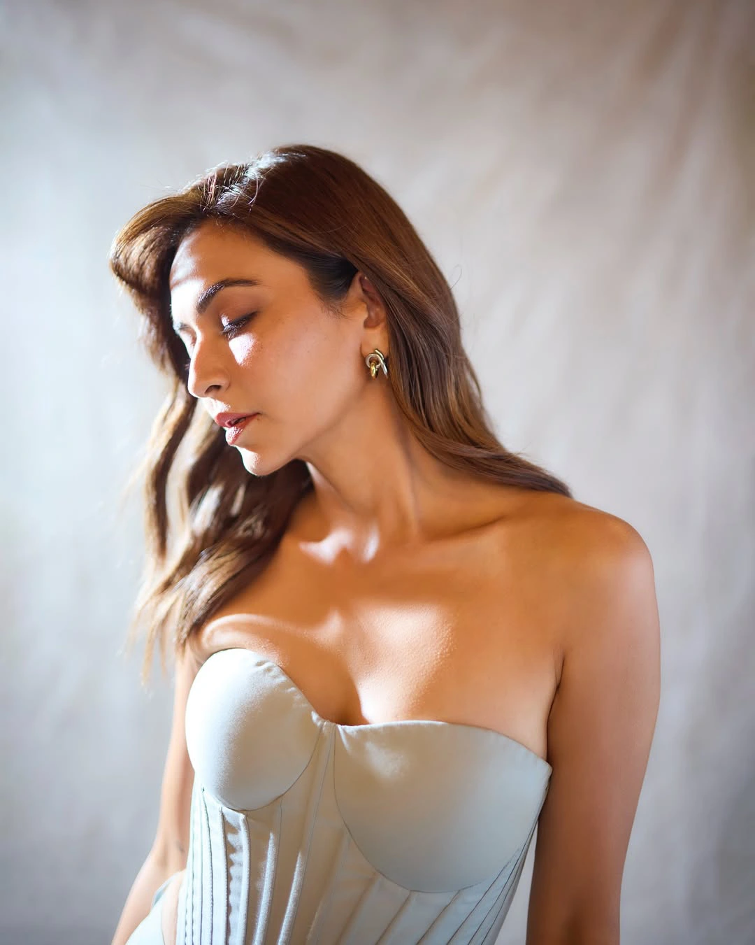 Kriti Kharbanda Teen Maar Fame Actress Latest Photos