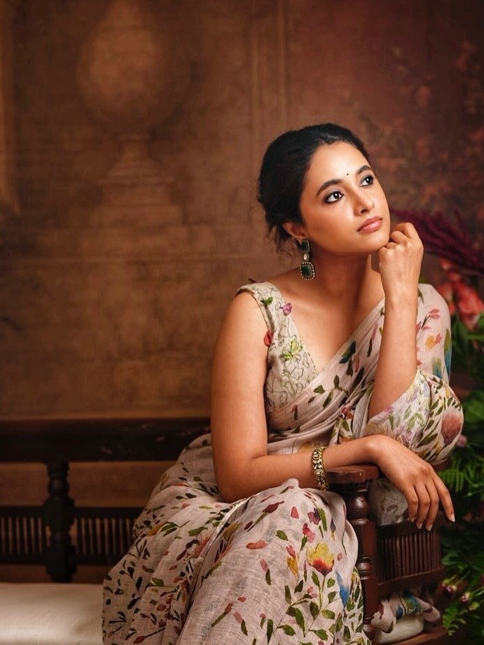 OG Cast and crew Heroine Priyanka Mohan