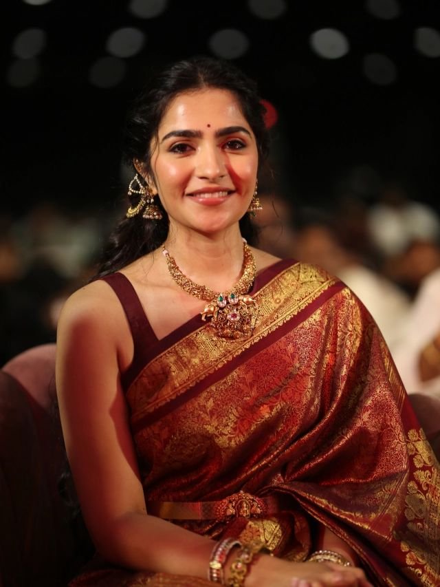 KantaraChapter1 Heroine RukminiVasanth