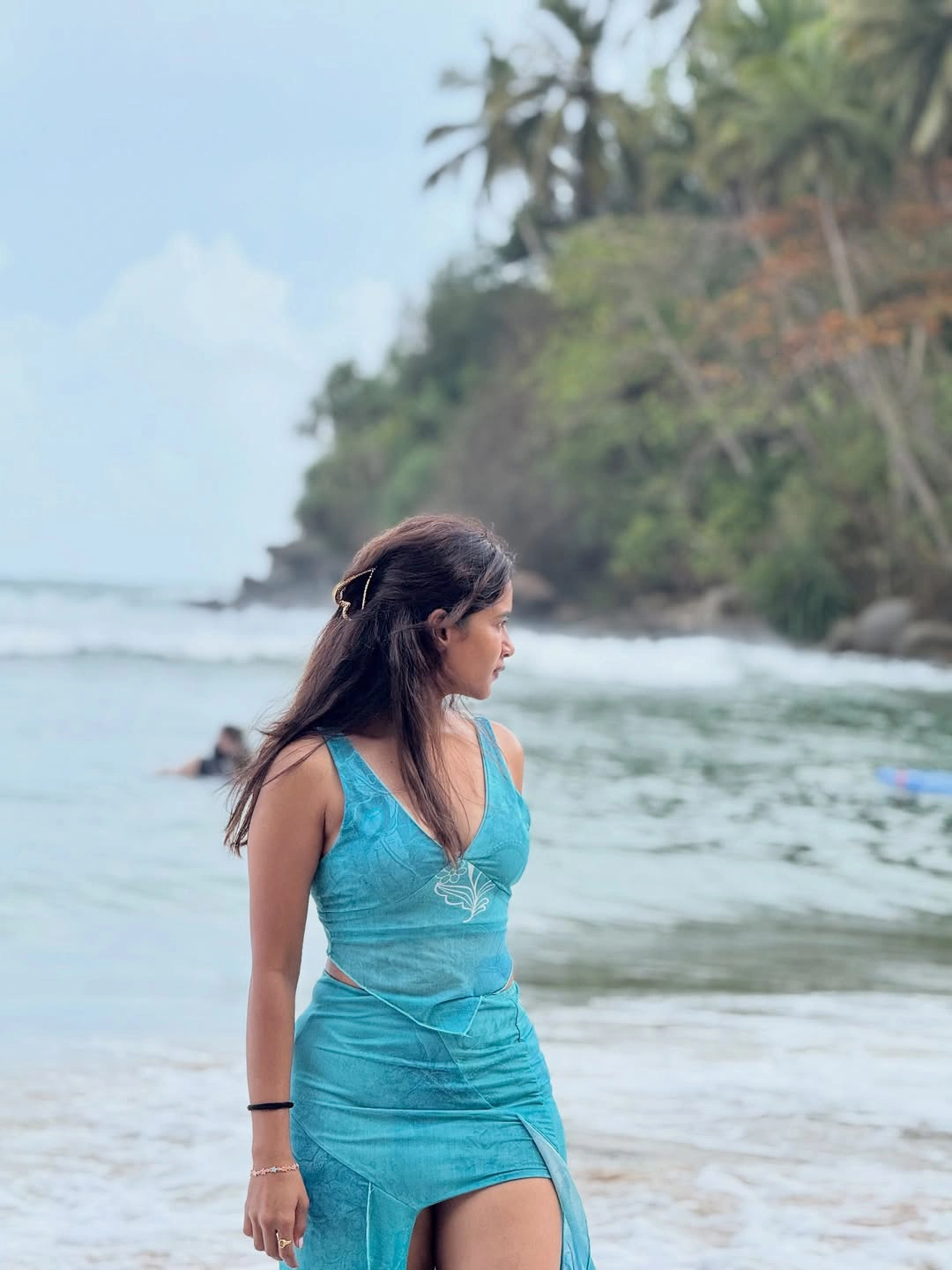 Sahithi Dasari Enjoying Vacation in Beach