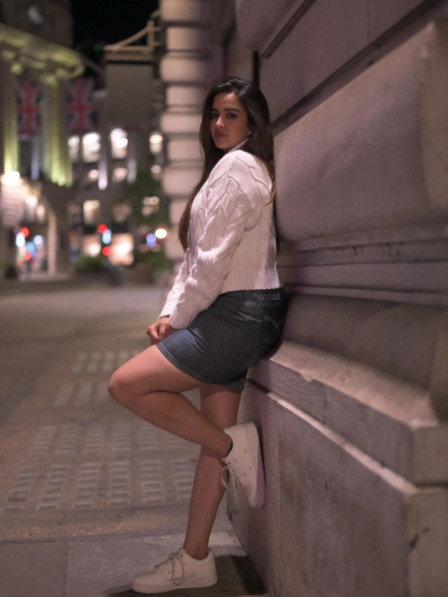 Pujita Ponnada Enjoying Vacation in London