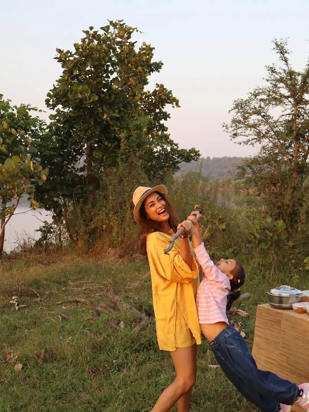 Shriya Saran Enjoying Vacation with her Daughter