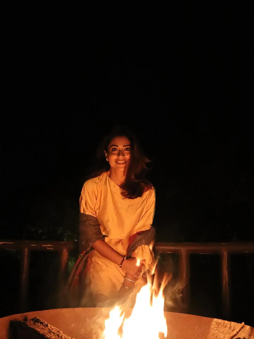 Shriya Saran Enjoying Vacation with her Daughter