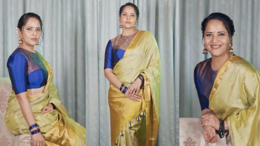 Anasuya Bharadwaj Cute Looks in Saree