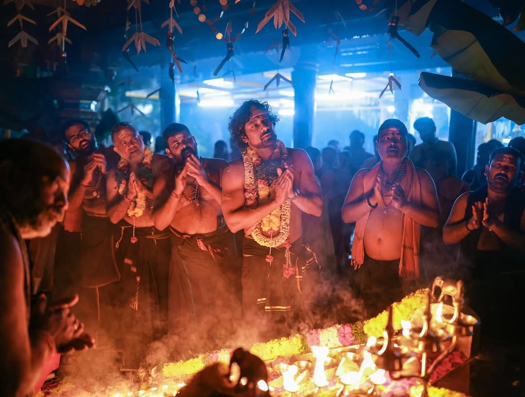 Varun Sandesh Vithika Sheru Perform Ayyappa Swami Padi Pooja