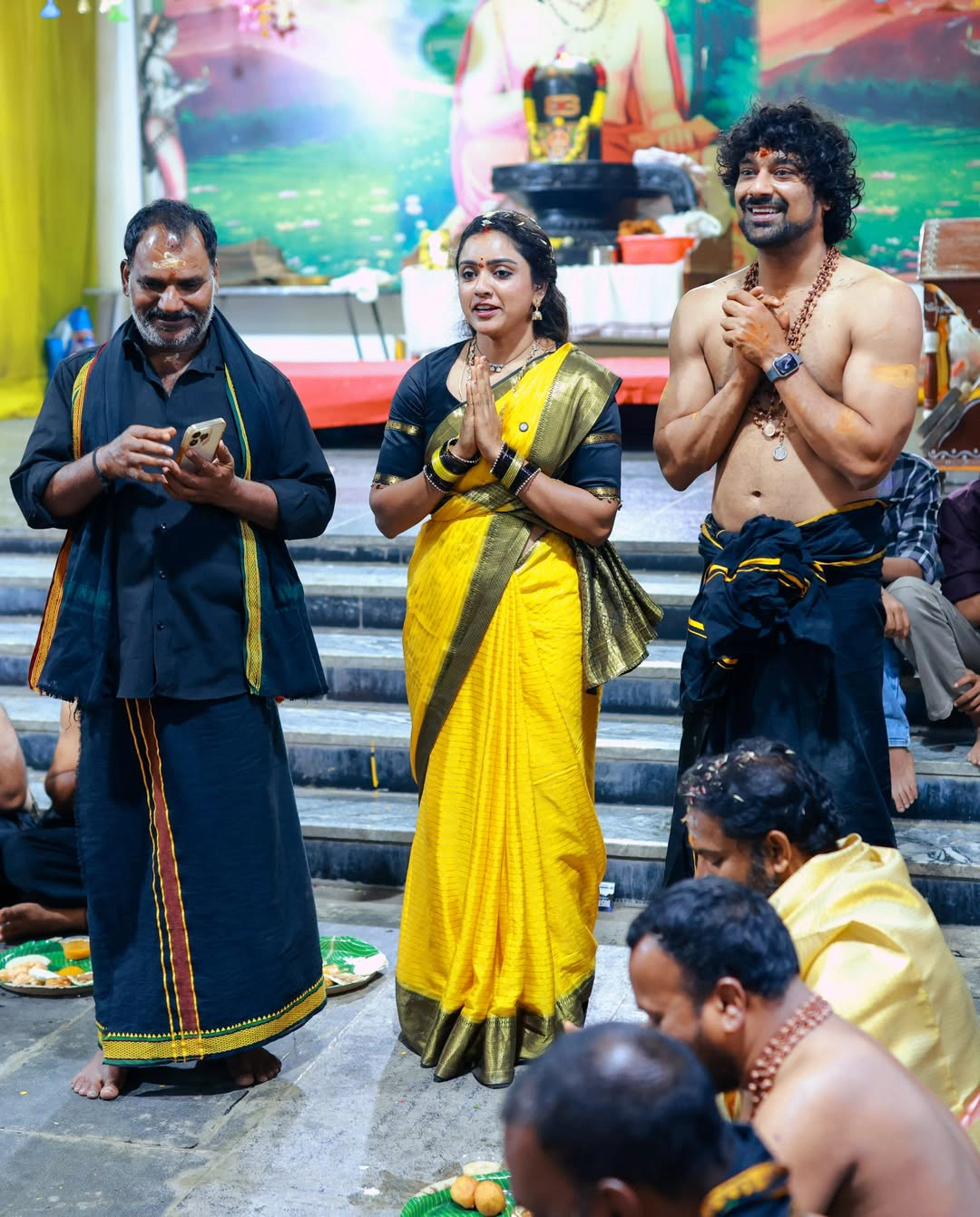 Varun Sandesh Vithika Sheru Perform Ayyappa Swami Padi Pooja