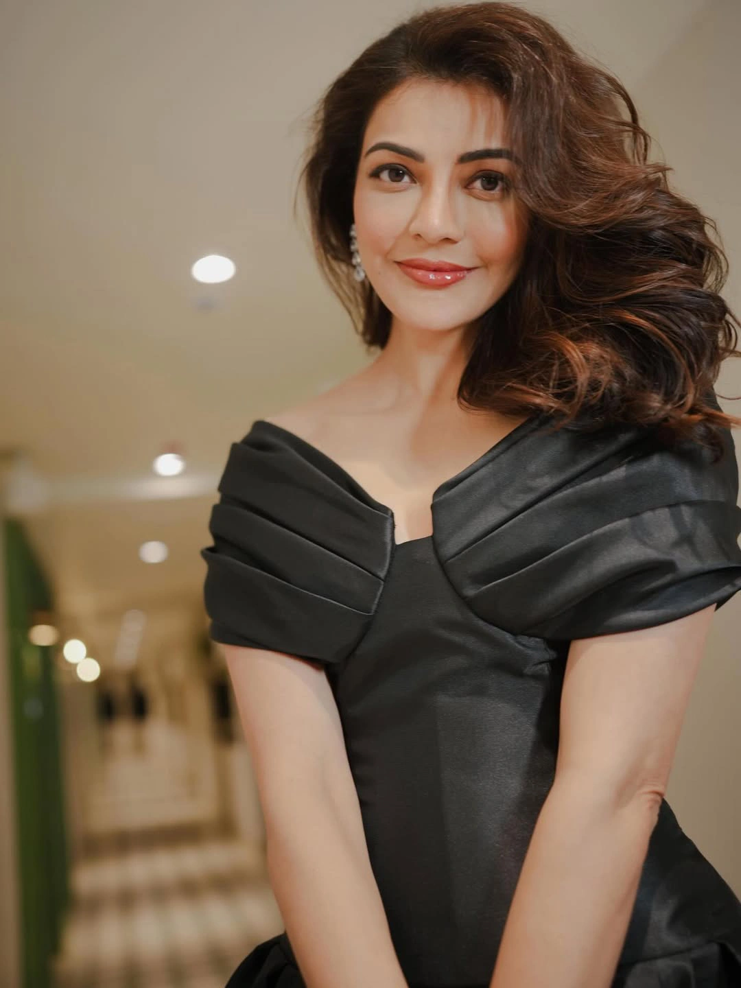 Kajal Aggarwal Shinning in Black Dress