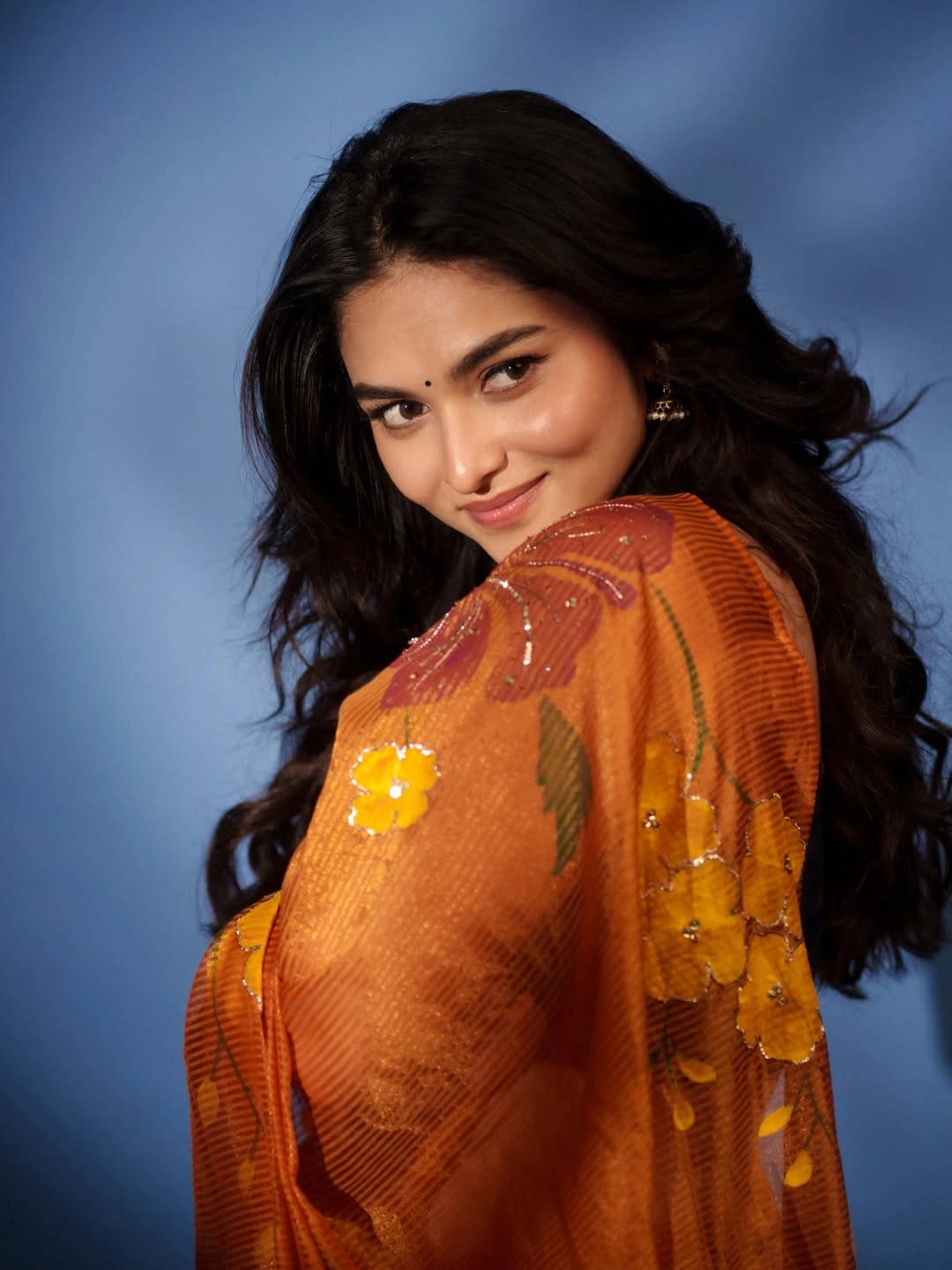 Kayadu Lohar Cute Photos in Saree