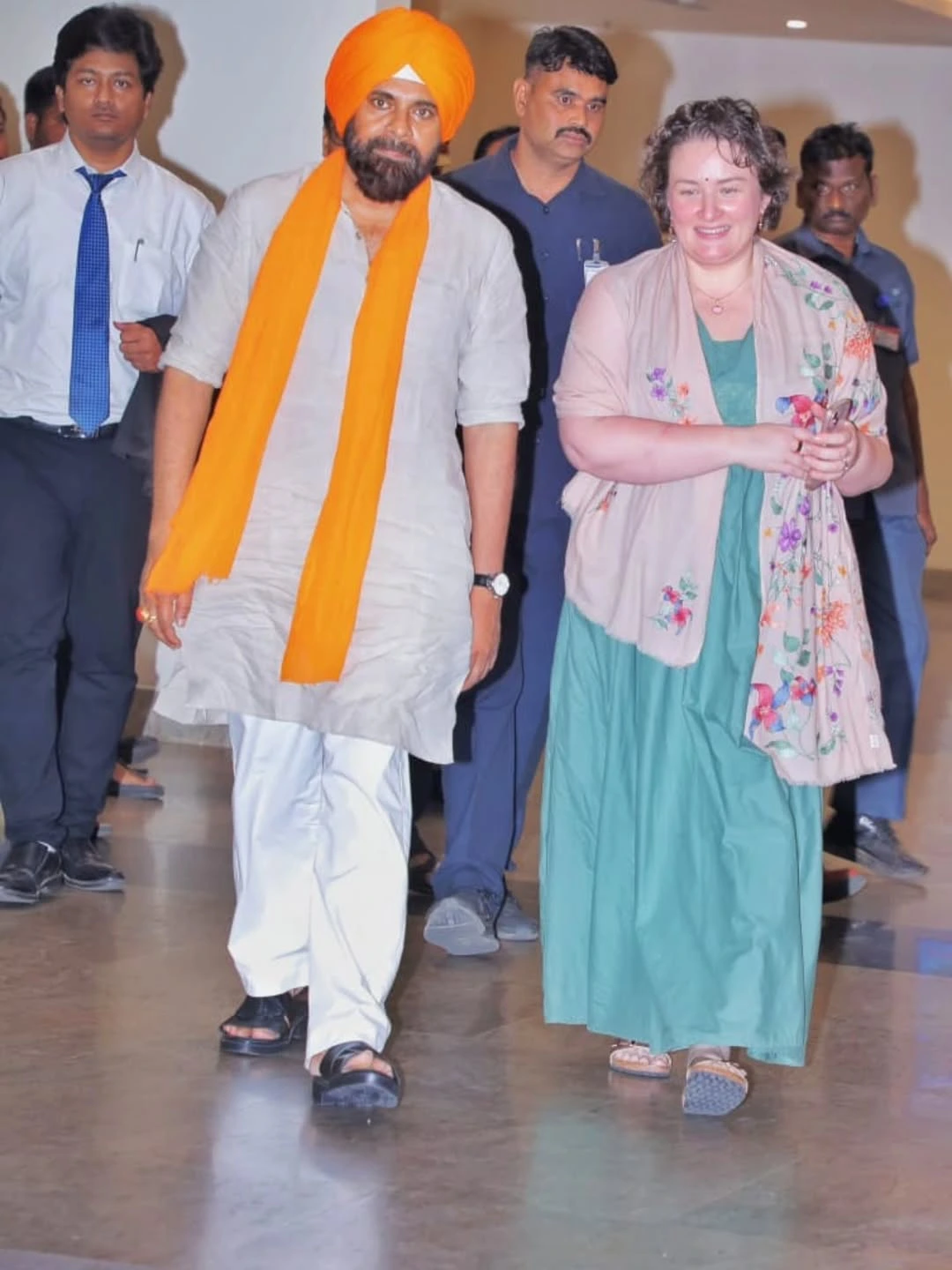 Pawan kalyan with his Wife Anna Lezhneva