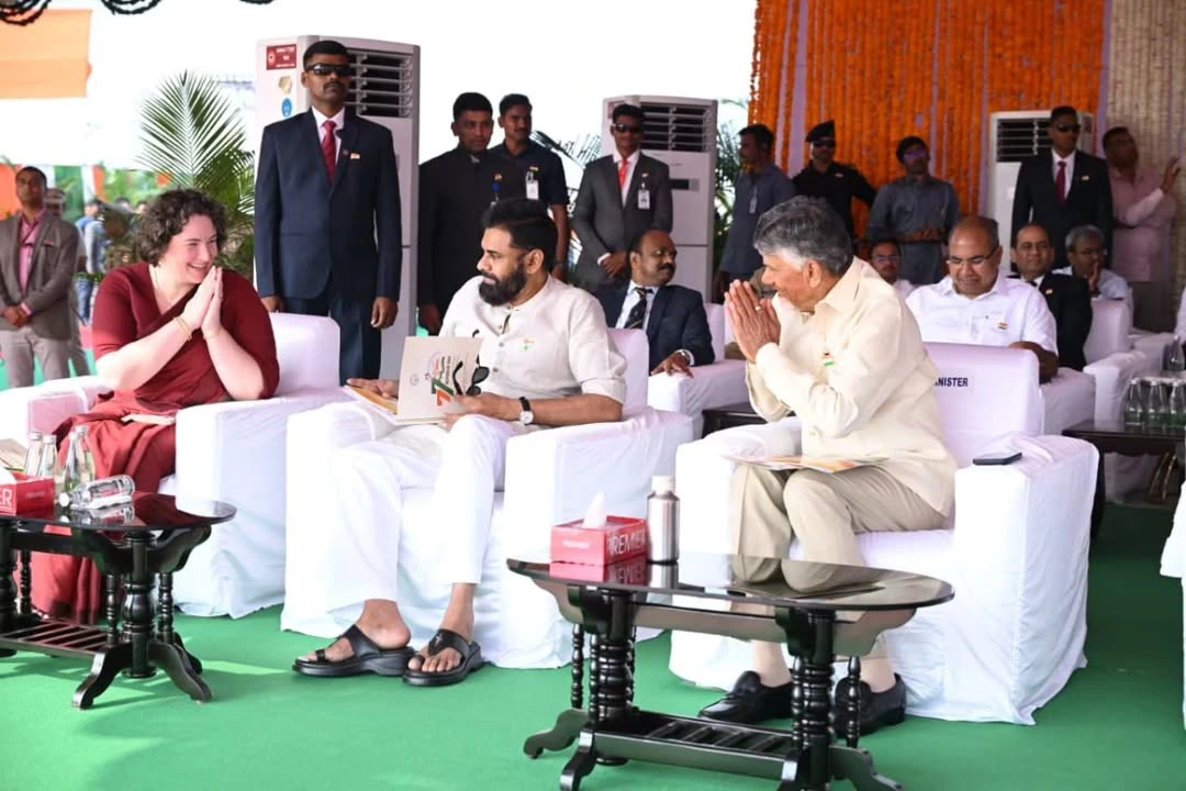 Pawan kalyan with his Wife Anna Lezhneva