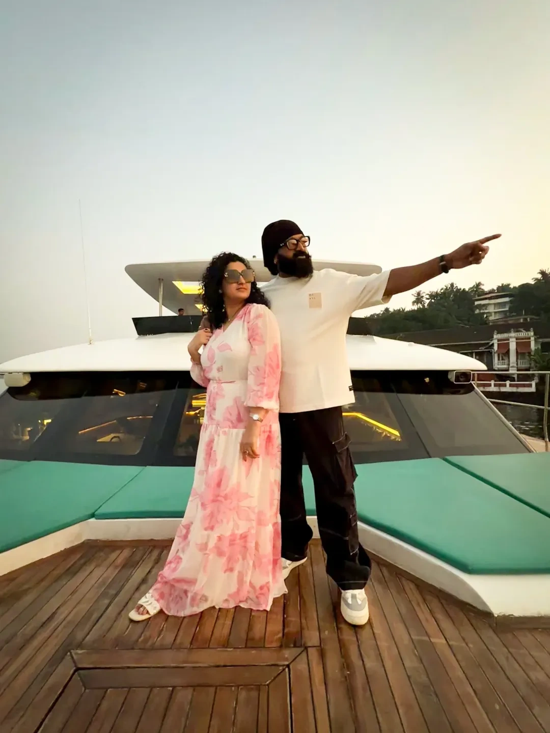 Rishab Shetty Enjoying Goa Trip with Wife Pragathi and Children