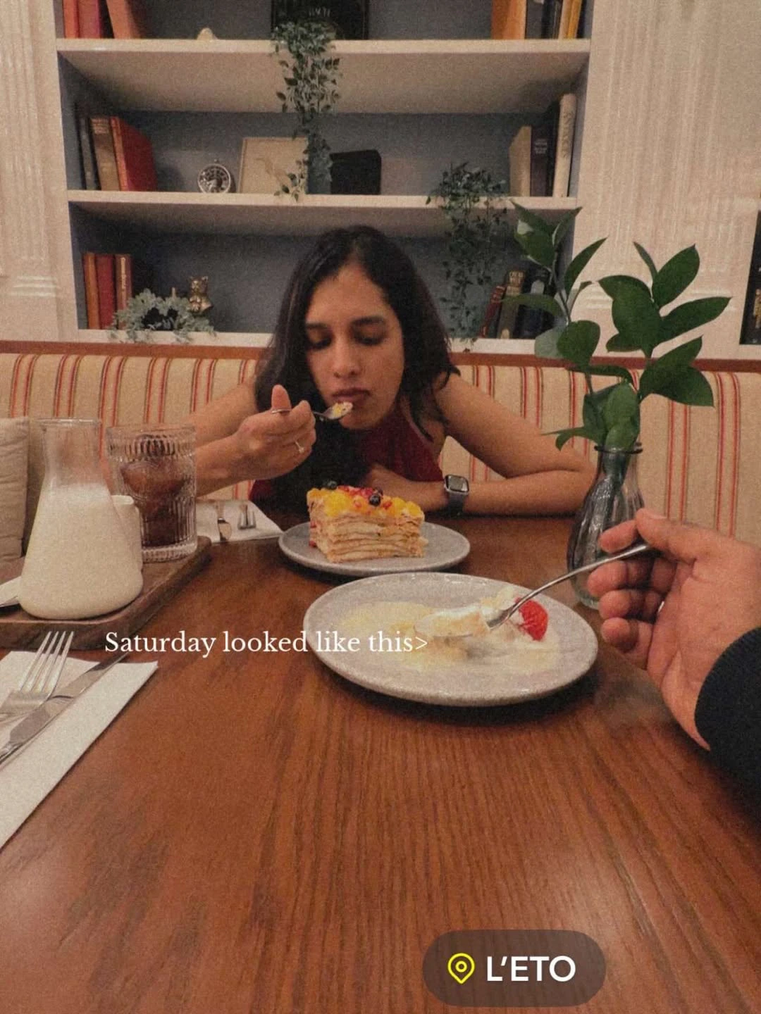 Rahul Sipligunj Enjoying Honeymoon with Wife Harinya Reddy in Dubai