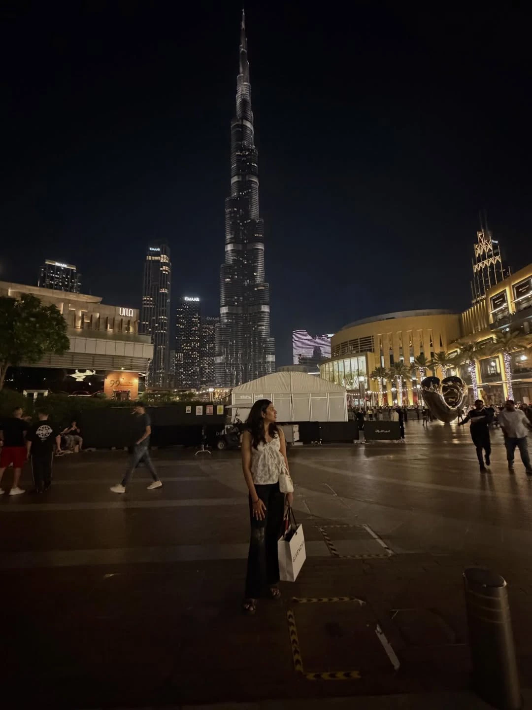 Rahul Sipligunj Enjoying Honeymoon with Wife Harinya Reddy in Dubai