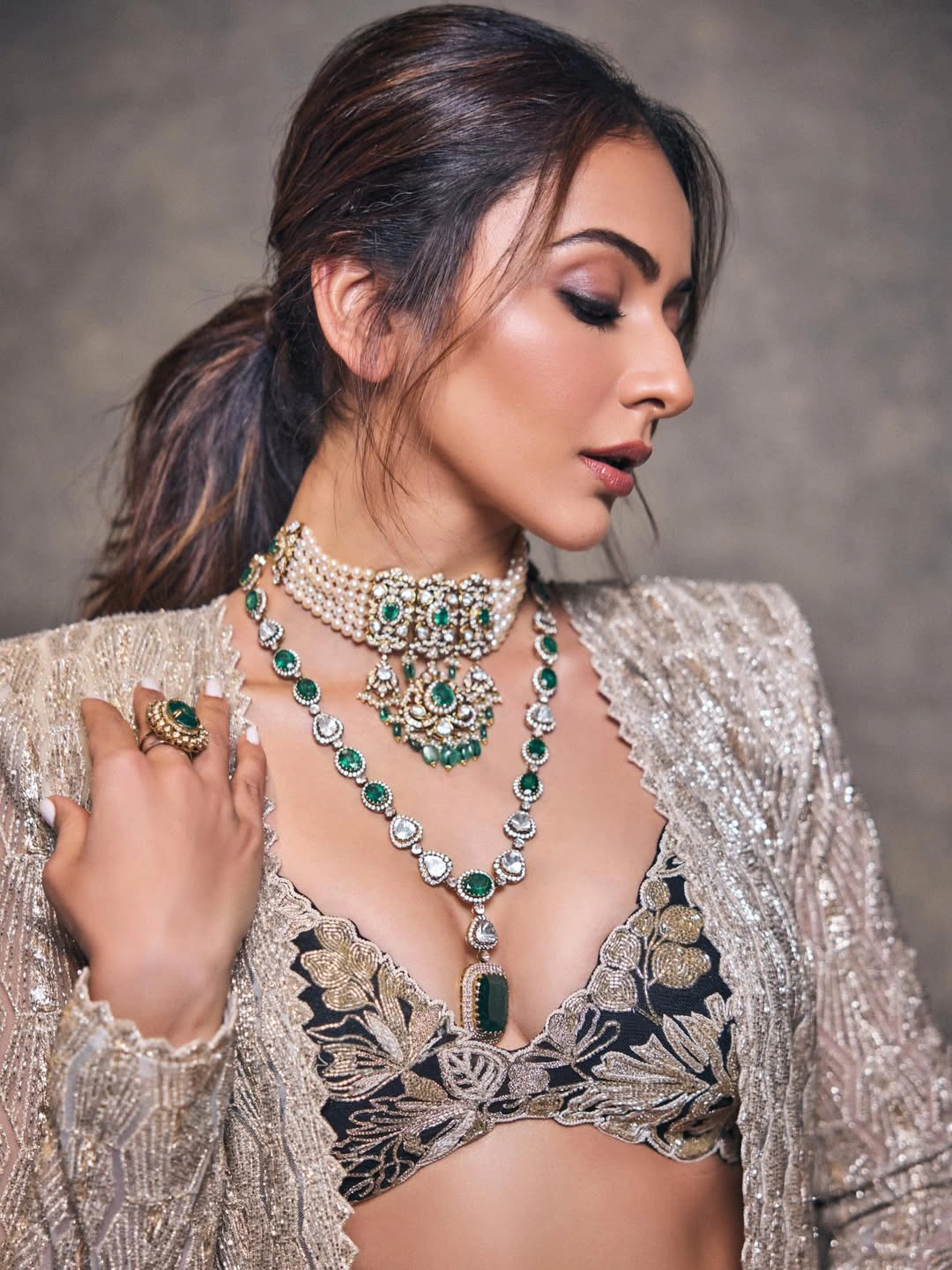 Rakul Preet Singh Stunning Looks in Modern Dress