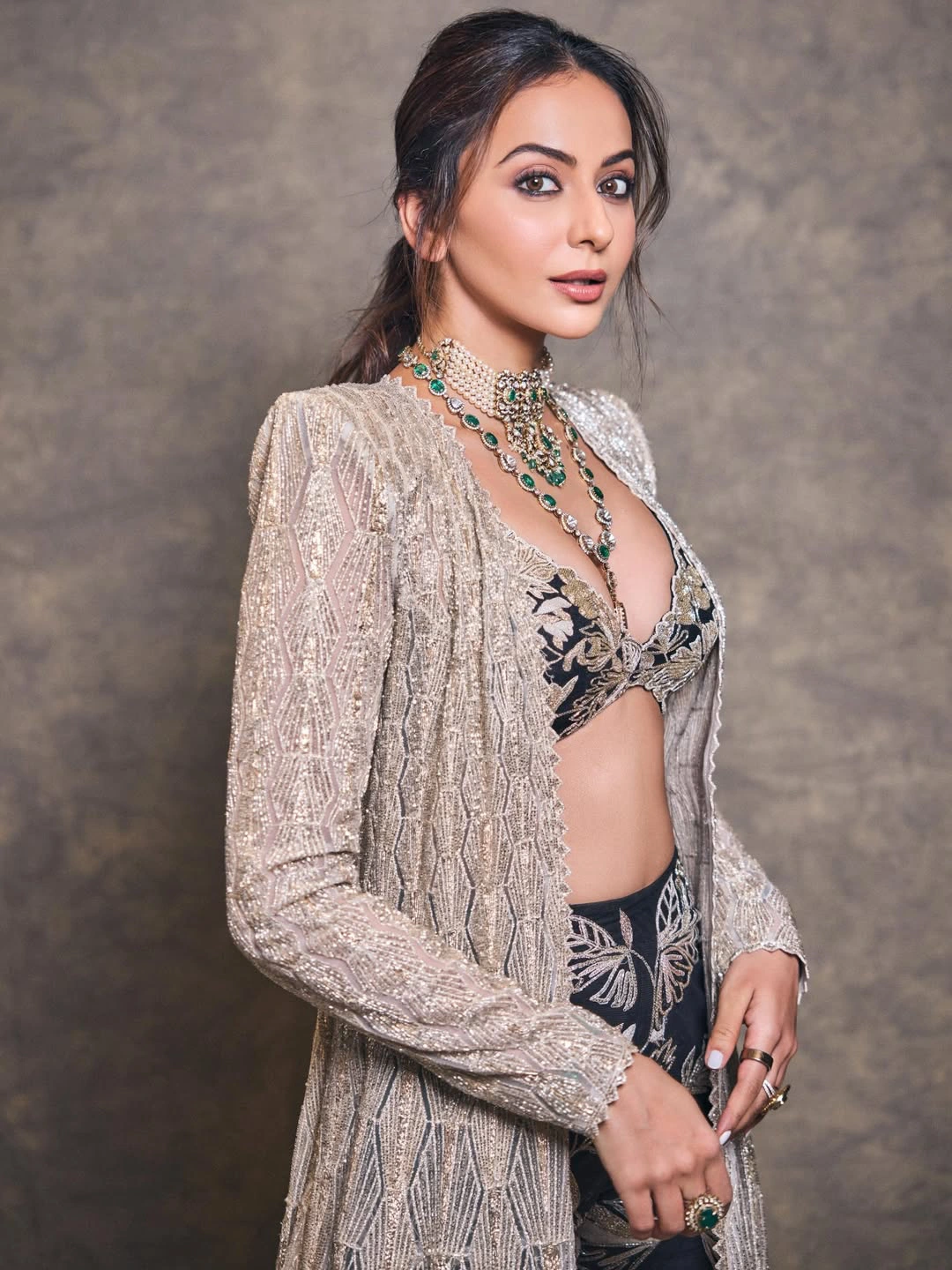 Rakul Preet Singh Stunning Looks in Modern Dress