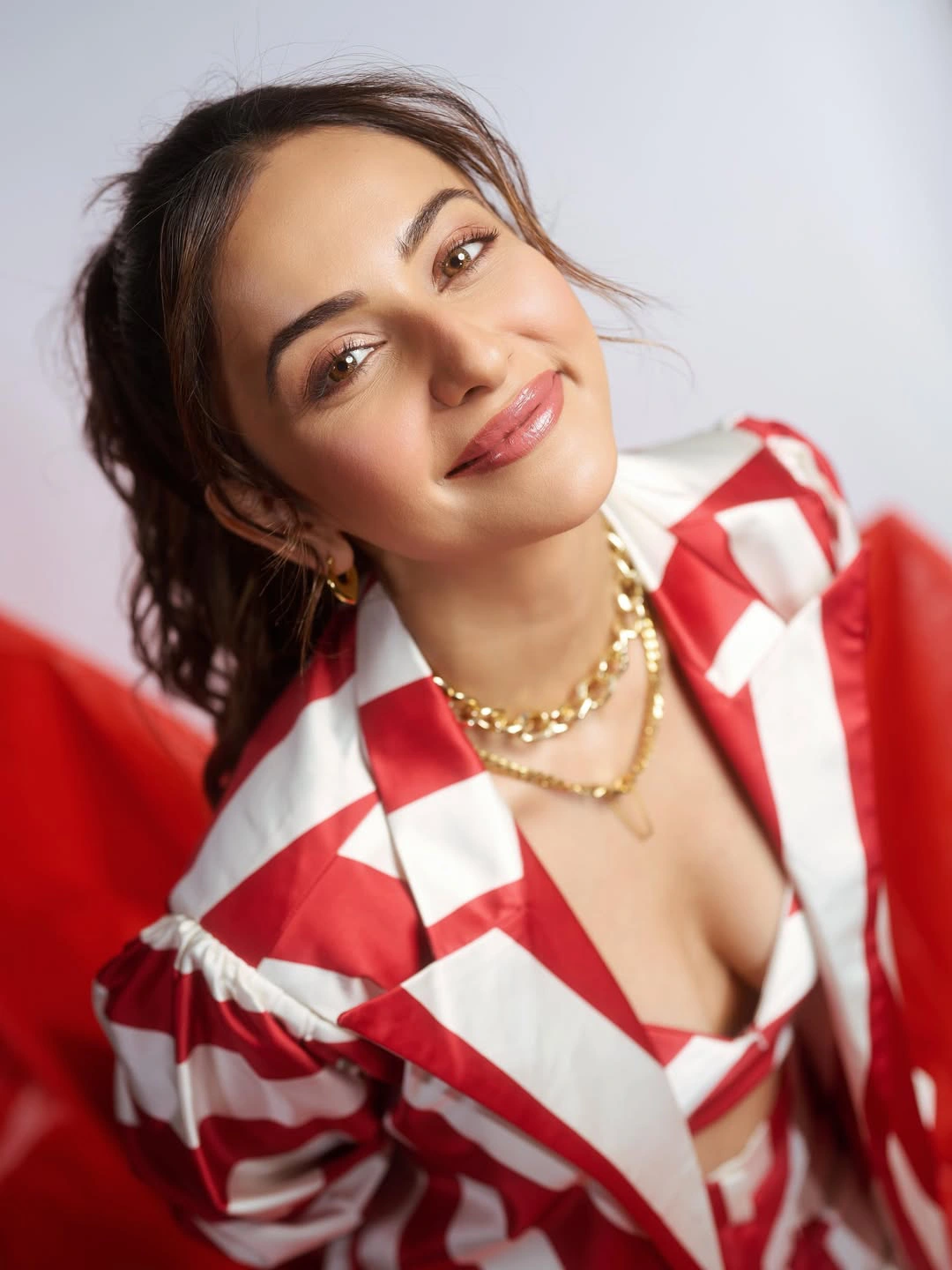 Rakul Preet Singh Stunning Looks in Modern Dress