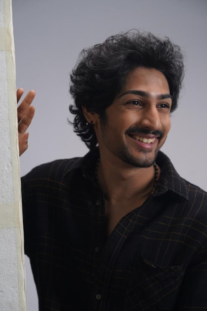 Vikram Sahidev’s Anakapalli Teaser2