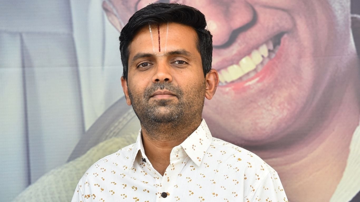 Carmeni Selvam movie director Ram Chakri