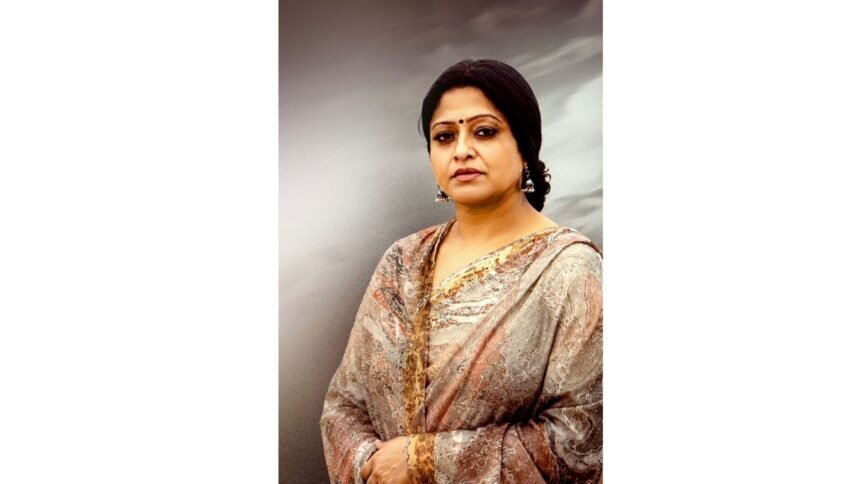 Raasi in A Commanding Role As Savitri in The Red Bag