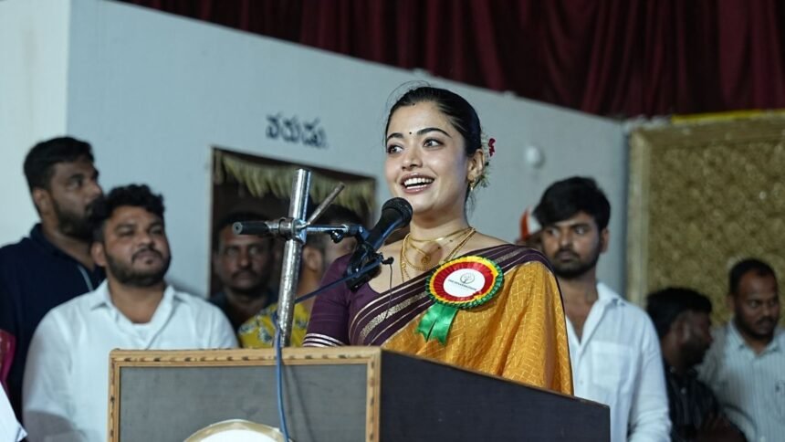 Rashmika Mandanna’s Elegant Saree Look Wins Hearts