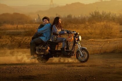 Sing Geetham Review in english