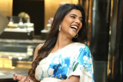 Heroine Aishwarya Rajesh (10)